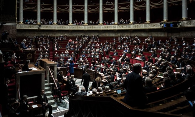 France: L’Assemblée nationale adopte une réduction budgétaire en 2018