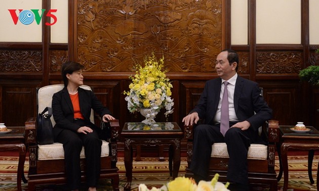 Les ambassadeurs singapourien et égyptien reçus par Tran Dai Quang