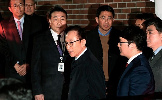 L’ancien président sud-coréen Lee Myung-bak inculpé pour corruption