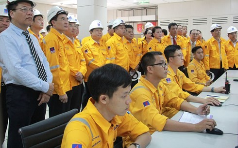 Nguyên Thi Kim Ngân à l’inauguration de l’usine de traitement du gaz de Cà Mau