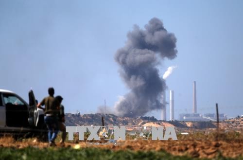 Israël riposte aux tirs du Hamas