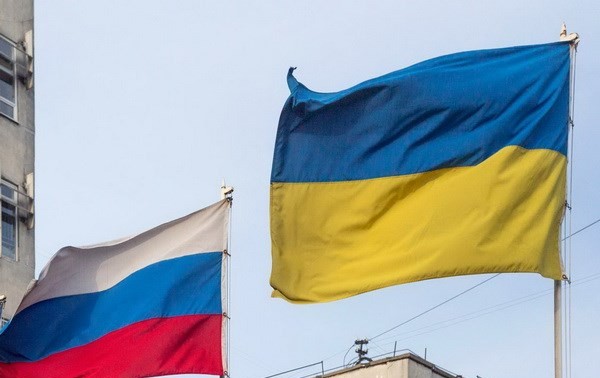 Le président russe signe un décret ordonnant des sanctions contre l'Ukraine