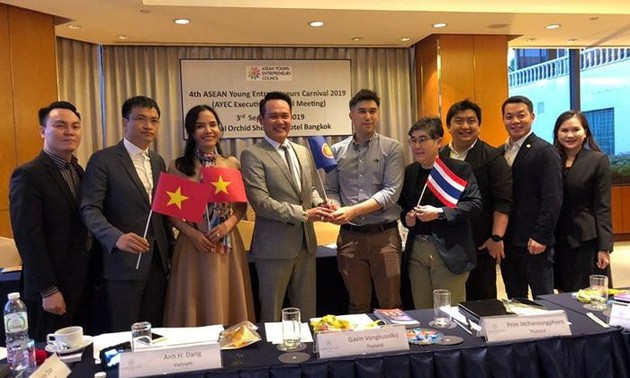 Le Vietnam assume la présidence de l’Association des jeunes entrepreneurs de l’ASEAN