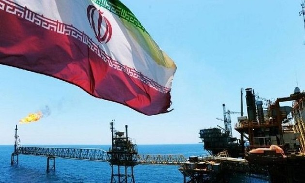 Les États-Unis sanctionneront ceux qui achètent le pétrole iranien