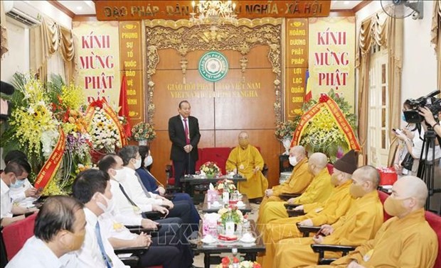 Vesak: Truong Hoà Binh présente ses voeux aux bouddhistes 