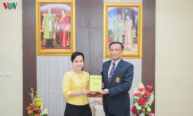 Livre: «Président Hô Chi Minh, le fondateur des relations modernes Vietnam-Thaïlande»
