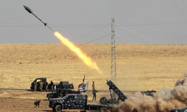 Irak: Une roquette s'abat sur la Zone verte, à Bagdad