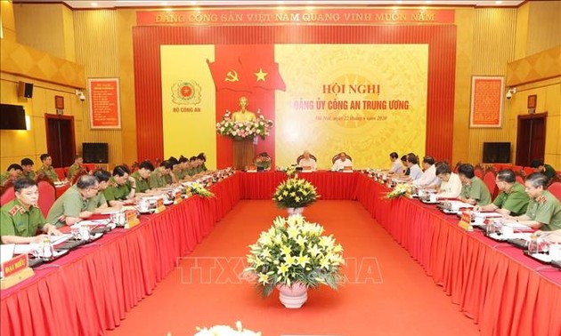 Nguyên Phu Trong travaille avec le ministère de la Sécurité publique