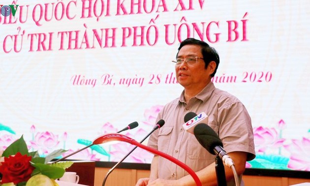 Pham Minh Chinh rencontre les électeurs d’Uông Bi