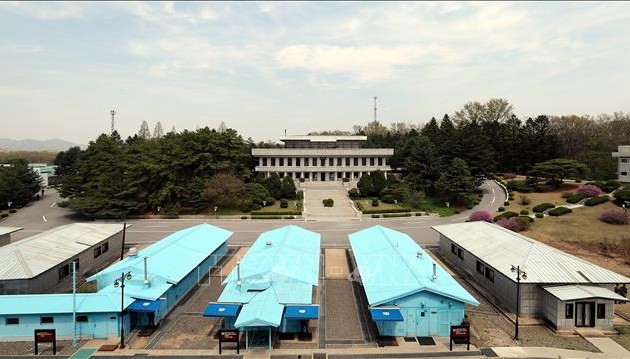 Le conseiller spécial à la sécurité nationale cherche à mettre en place des projets de coopération entre des villes des deux Corées