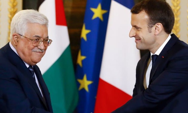 Accord Israël-Émirats Arabes Unis: les négociations restent “une priorité”, selon Emmanuel Macron