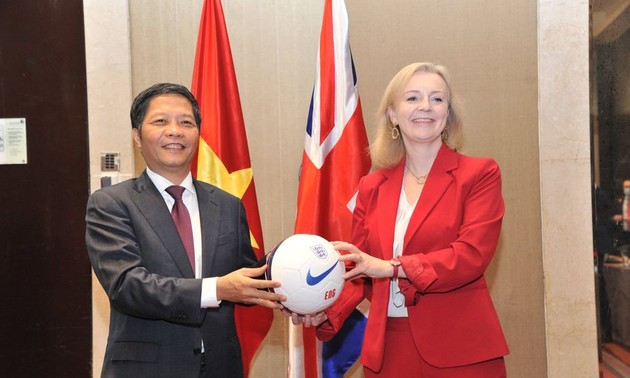 Signature de l’accord de libre-échange Vietnam-Royaume-Uni