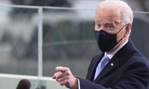 États-Unis: Joe Biden suspend le financement du mur frontalier avec le Mexique