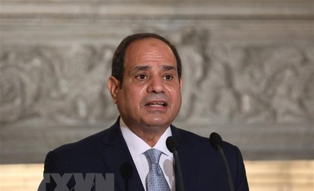 Le président égyptien est arrivé à Paris pour assister à la Conférence de Paris sur le Soudan