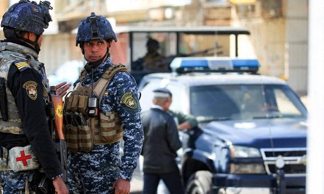 Irak: Au moins 10 policiers tués dans une attaque attribuée au groupe EI