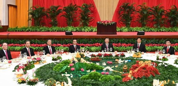 Li Keqiang: la réforme et l'ouverture dynamisent le développement de la Chine