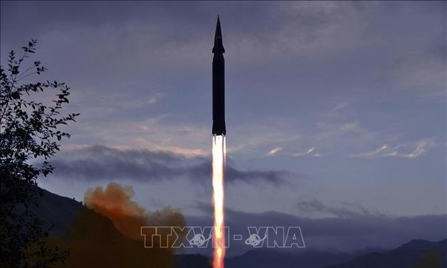 Pyongyang annonce avoir testé un missile anti-aérien