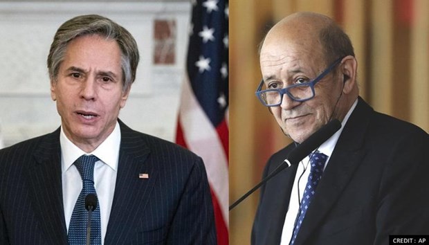 Crise des sous-marins: Jean-Yves Le Drian rencontrera mardi le secrétaire d’État américain 
