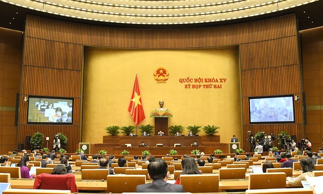 L’Assemblée nationale examine le rapport socioéconomique de 2021 et le plan pour 2022