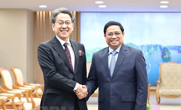 Pham Minh Chinh reçoit le président du conseil d’administration de la banque JBIC