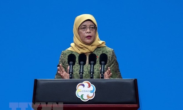 Halimah Yacob attendue au Vietnam