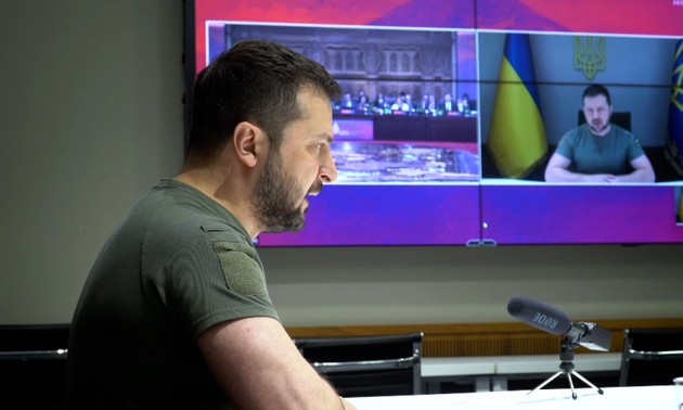 Ukraine: Zelensky exclut des accords “Minsk 3” avec la Russie
