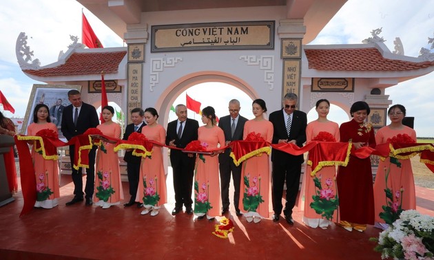 Inauguration d’un ouvrage symbolisant les relations Vietnam-Maroc