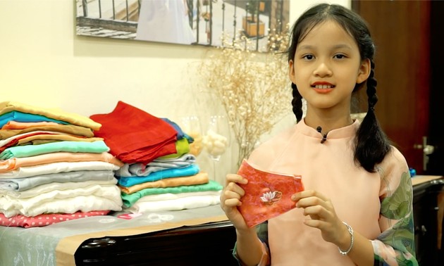 ベトナムの絹製マスクを世界に紹介する女の子