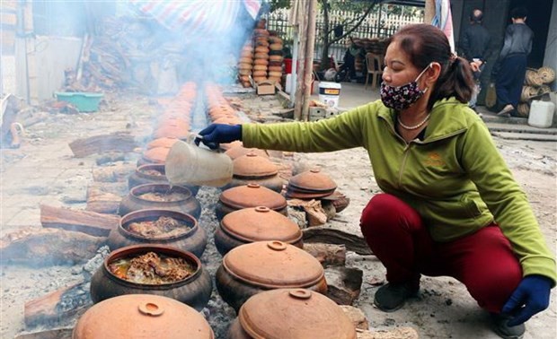 ハナム省ニャンハウ村の煮魚とは