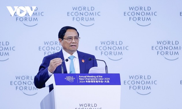 チン首相 第15回WEFニュー・チャンピオン年次総会で発表
