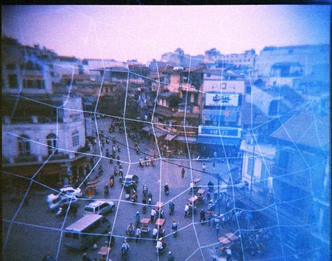 Young Vietnamese amateur photographers and passion for lomography