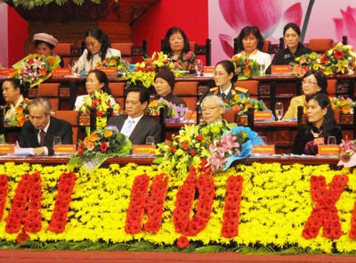 越南妇联新一届执委会选举产生