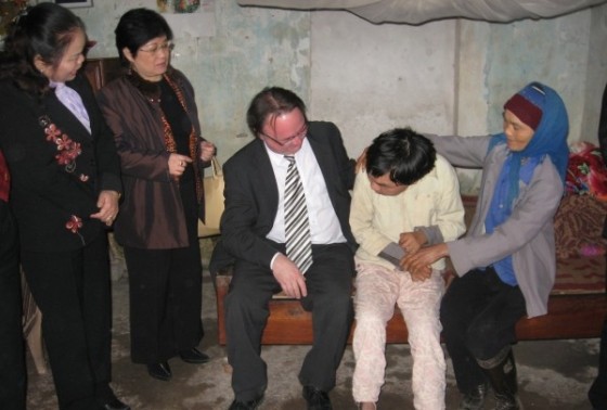 越南残疾人和孤儿救助协会成立二十周年纪念活动