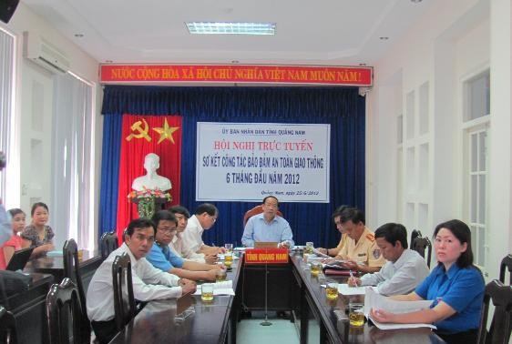 越南有关部门举行今年上半年交通安全保障工作小结会议