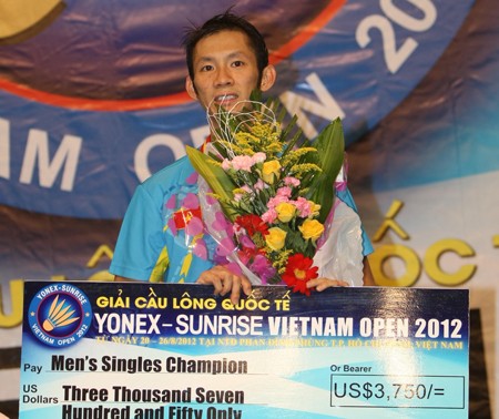 阮进明夺得2012年越南羽毛球公开赛男单冠军