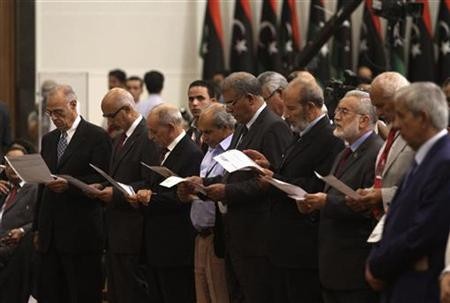 利比亚确定成立新政府的时间表