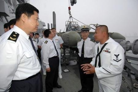 中美在青岛举行海上军事安全2012年度会晤