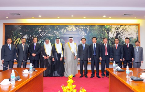 越南与沙特阿拉伯签署交通项目贷款协定