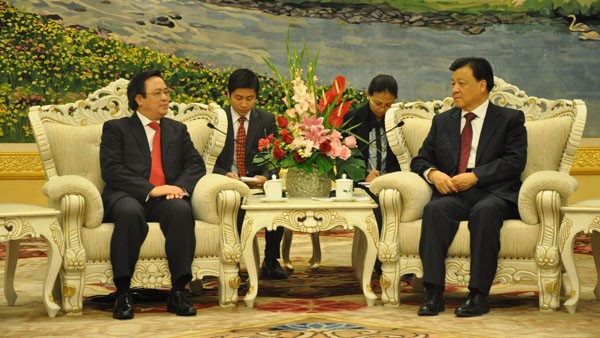越共中央总书记阮富仲特使黄平君访问中国