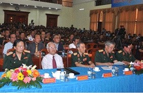 越南国防部第7军区举行与柬埔寨军事学员交流会