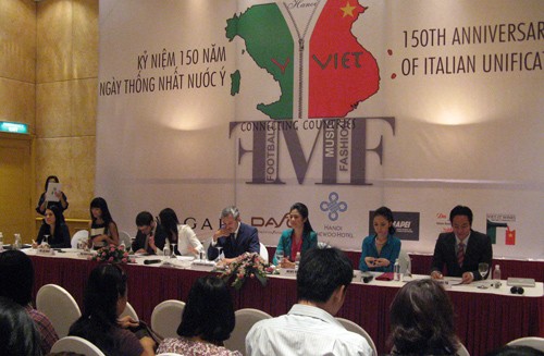“意大利越南周”记者会在意大利举行
