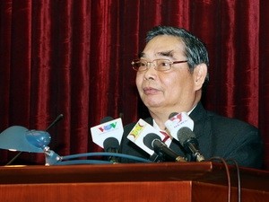 越共中央组织部举行2012年党建工作总结会议
