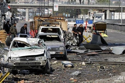 叙利亚大马士革发生威力强大的汽车炸弹爆炸事件