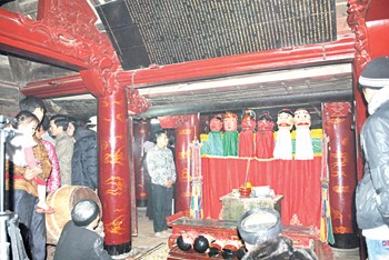 越南独一无二的木偶表演形式——大悲寺木头木偶