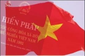 越南国会常务委员会讨论就业法草案