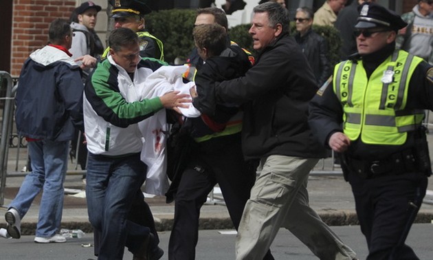 美国又逮捕波士顿爆炸事件嫌疑人
