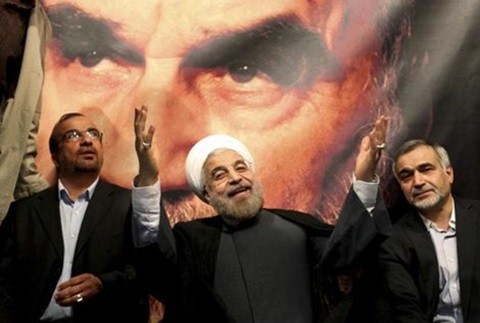 伊朗新当选总统鲁哈尼呼吁国际社会尊重伊朗的权利