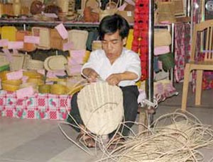 五年来，越南共有近700万人解决了就业