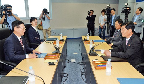 朝韩同意讨论离散家属团聚问题 