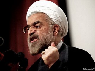 伊朗新总统鲁哈尼宣誓就职